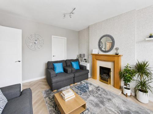Stylish 2 BDR in Glasgow - Sleeps 4 - Free Parking in Glasgow