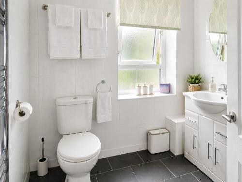 Stylish 2 BDR in Glasgow - Sleeps 4 - Free Parking in Glasgow