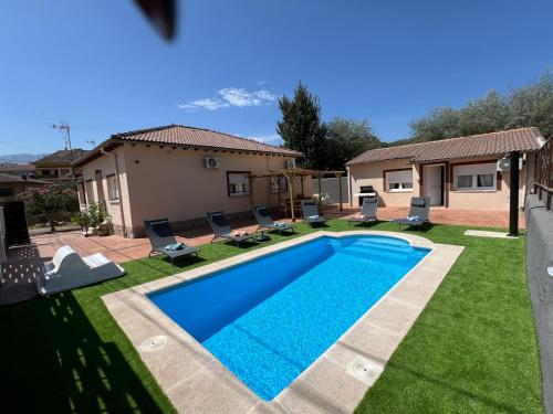 TAYP LaParra Homes in La Parra (Castile and Leon)