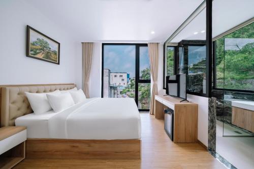 Cat Ba Vista Luxury Hotel - New 2026 - Rooftop Infinity Pool in 杭隋