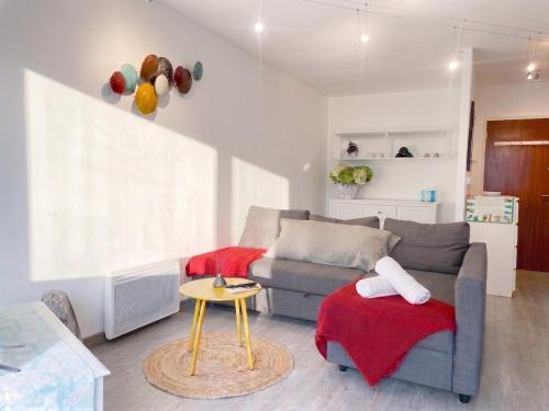 Charming T1 apartment 250 m from the beach