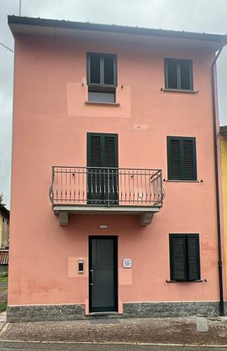 Exterior view, Da Paola in Ospedaletto Lodigiano