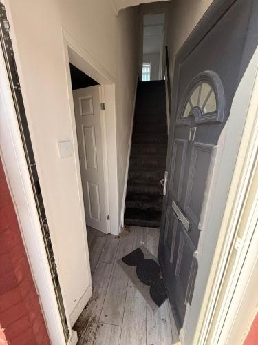 #186 Spacious Home for Work & Leisure - Sleeps 4-5 in Cheshire