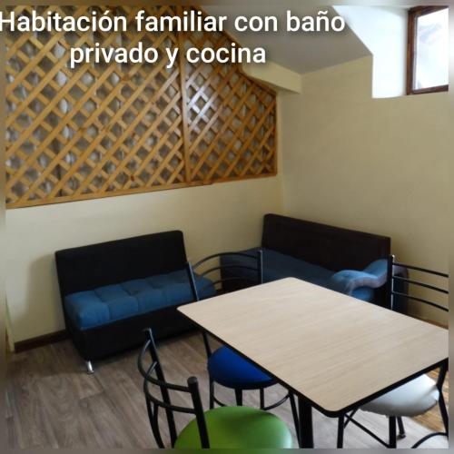Hostal Atlantis Middle World in Itchimbia