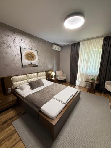 . Motel Eros