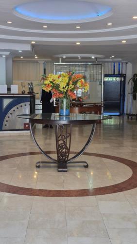 Lobby, Hotel Emperador VENEZUELA in El Vinedo Valencia