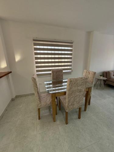 Confortable apartamento a 5 minutos del aeropuerto in Santa Maria
