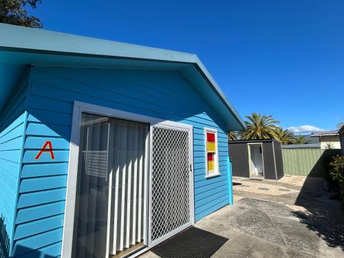 Spacious Stylish Coastal Escape in Forster