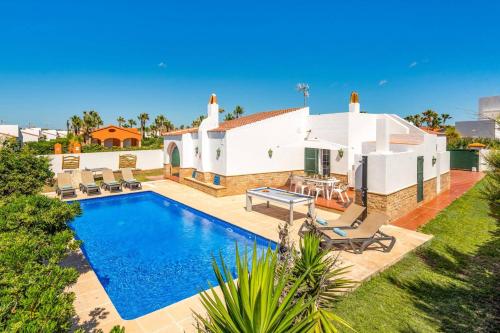 Villa Belafranc by Villa Plus