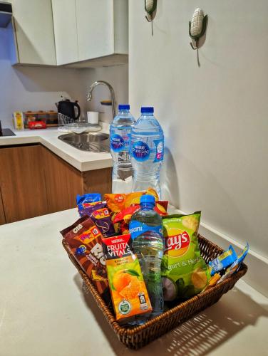 Goldcrest Mall DHA Phase 4 - Luxury Serviced Apartments by Alvis Suite - image 2