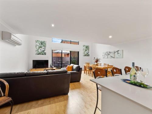 Townhouse 212 - Private - Central - Family Friendly - Margaret River Townhouse 212 - Private - Central - Family Friendly - Margaret River