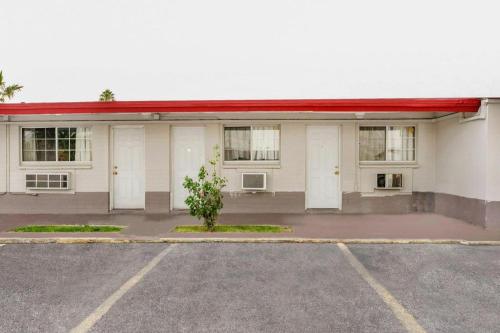 OYO Gateway Motel Las Vegas North Strip/Fremont St. Area – Las Vegas, NV