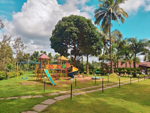 Bērnu klubs, Seegodu Premium Coffee Estate Stay in Balehonnur