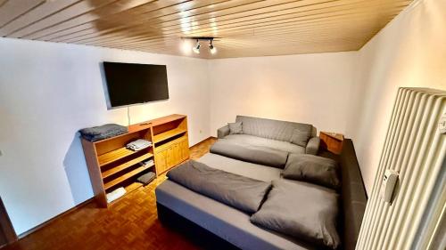 Apartment mit 2 Wohn- Schlafzimmern und grosser Küche für bis zu 6 Personen (Apartment mit 2 Wohn- Schlafzimmern und grosser Kuche fur bis zu 6 Personen) in Simbach am Inn