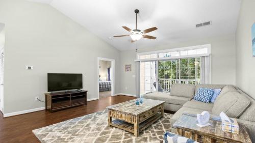 1134 Cypress Bend condo - image 2