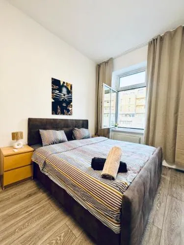 Cozy 3BR Apt for up to 9P, 10 Min to FAC Platz in Wien, Österreich
