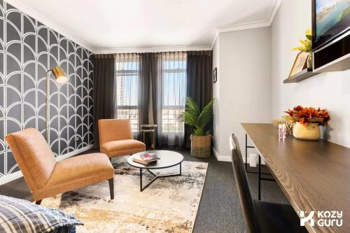 KozyGuru | Sydney CBD | Vibrant City Studio