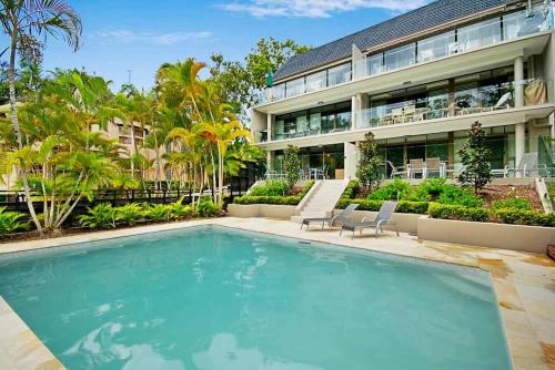 Headland Views Apartments - Fraser Coast