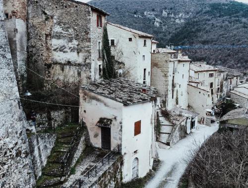 Dai Nonni Vacation Home in Navelli