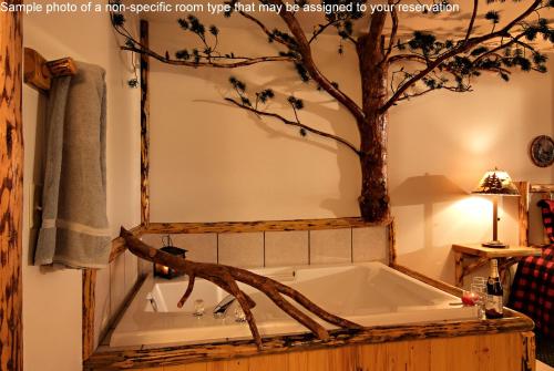 Queen Room with Whirlpool