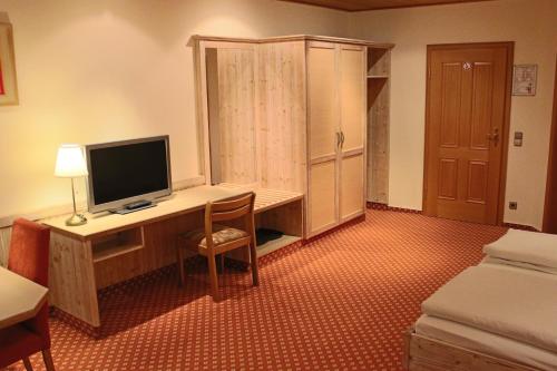 Central-Hotel - image 7