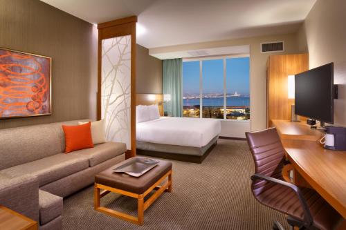 Hyatt Place Emeryville/San Francisco Bay Area