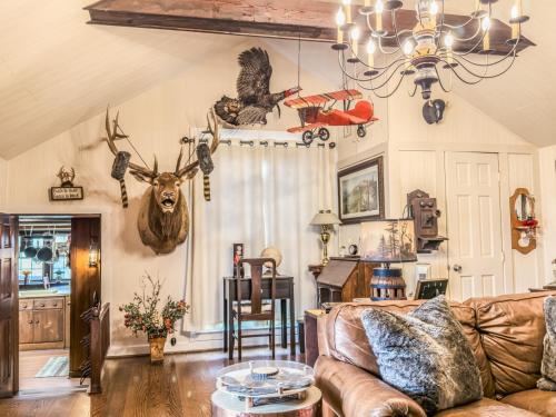 A Charming Nature Retreat in Sedalia (NC)