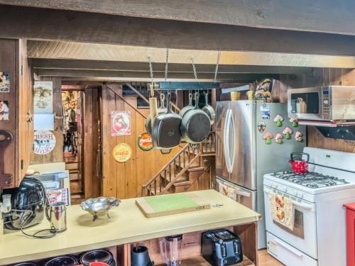 A Charming Nature Retreat in Sedalia (NC)