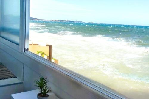 27m with terrace - first row sea view, Six-Fours-les-Plages (foto 8)