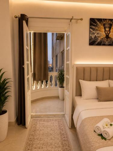 Panoramic view & Jacuzzi - image 3