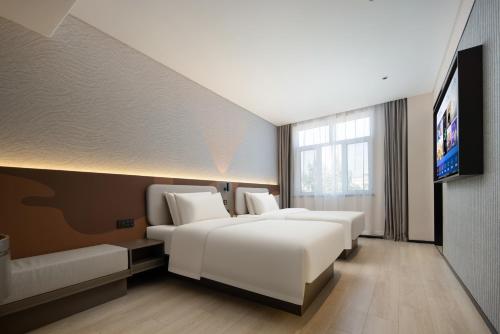 1 queen bed