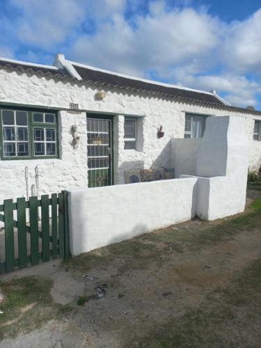 Kassiesbaai Holiday Apartment - Arniston Kassiesbaai Holiday Apartment - Arniston