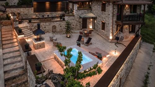 Viesnīcas āriene, La Villa de Madeleine - Stone Villa with outdoor hot tub in Arcadia, Peloponnese in Ag. Ioannis (Voria Kinouria)