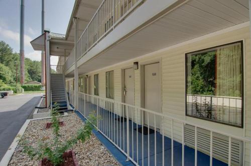 Motel 6 Cartersville, GA – Cartersville, GA