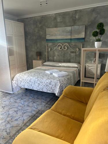 Apartamento turístico ilusiones 5 (Apartamento turistico ilusiones 5) in Cazalla de la Sierra
