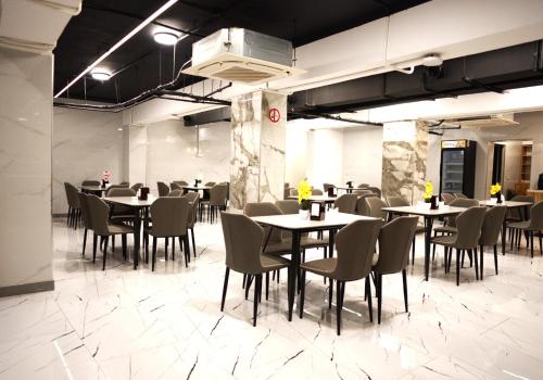 Consal Hotel 康赛尔酒店 - image 3