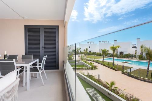 Modern 3BR Family Apartment at Santa Rosalía Resort BY COELI HOLIDAYS