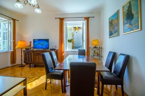 Villa Martinis - image 4
