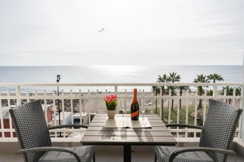 MalagaSuite Niza II Fuengirola Apartments