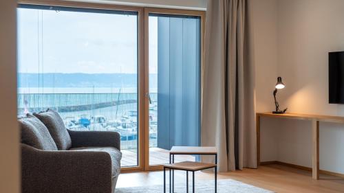 Pattùs Hôtel (Pattus Hotel) in Saint-Aubin-Sauges