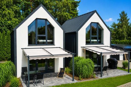 2 bedrooms, 4 beds