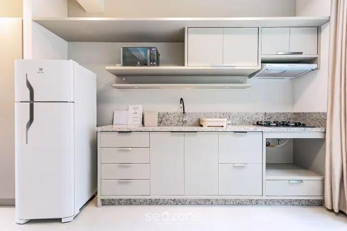 Kitchen, Studio sossegado na Lagoa da Conceicao BDR521 in Joaquina Beach