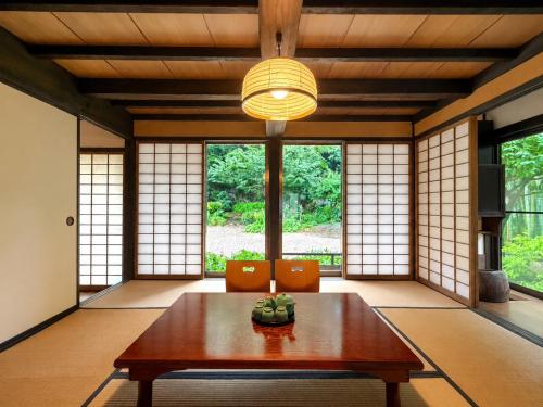 甘糟屋敷 Amakasu Yashiki Kamakura - Kamakura