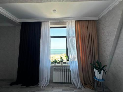 Çevredekiler, Caspian Boulevard Residence in Sumgait