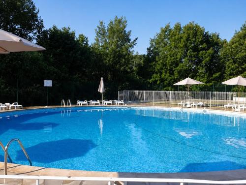 1 bedroom flat 4pers - nearby Mouratoglou Academy