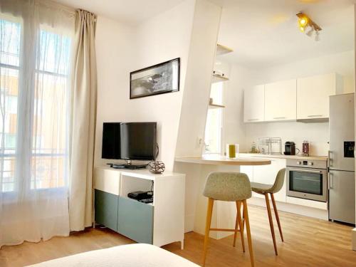 Studio 300 m du Metro Ligne 1 - Location saisonnière - Saint-Mandé