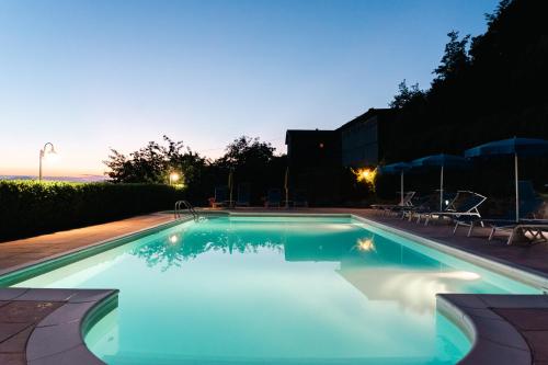 Peldbaseins, Agriturismo Fontesomma in Apecchio