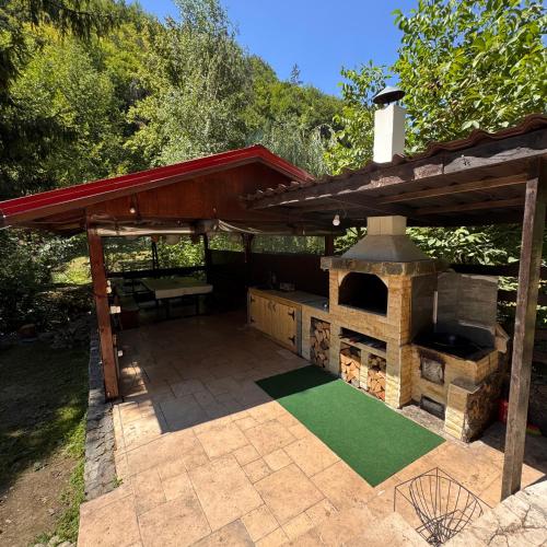Casa Trei Brazi Bratca in Bălnaca