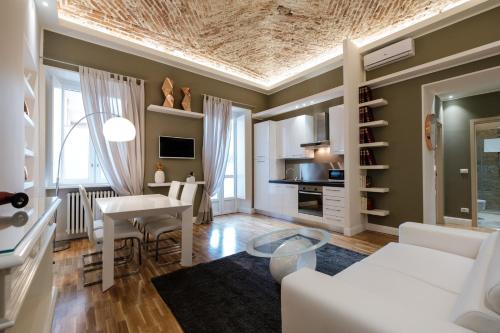 Sleeps 4