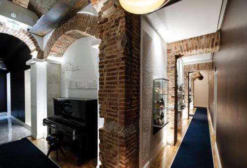 Apart Hotel Torino - image 11